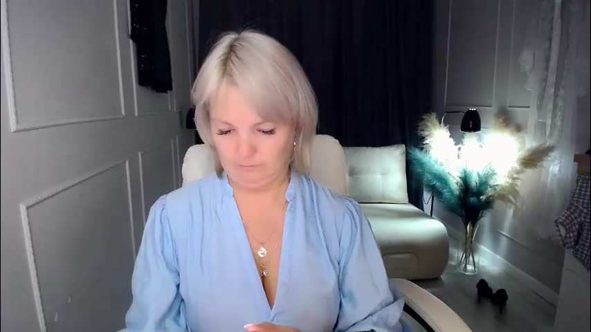 emmmam Live Sex December 17, 2025