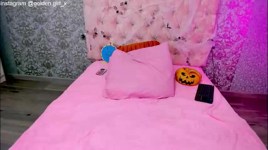 golden_girl__ Live Sex December 15, 2025
