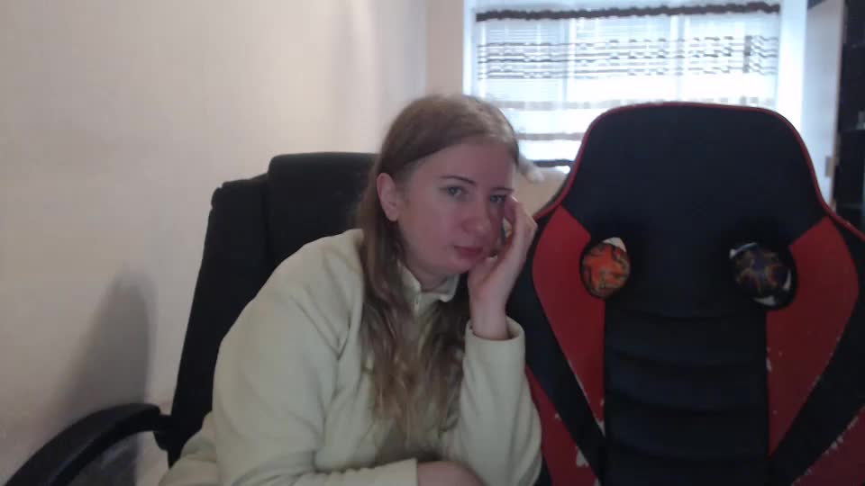 jenisandpeter Live Sex December 18, 2025