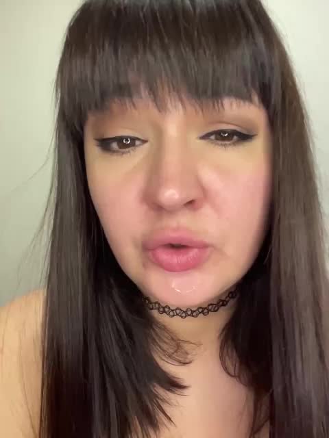 Alina-Milf Live Sex December 15, 2025