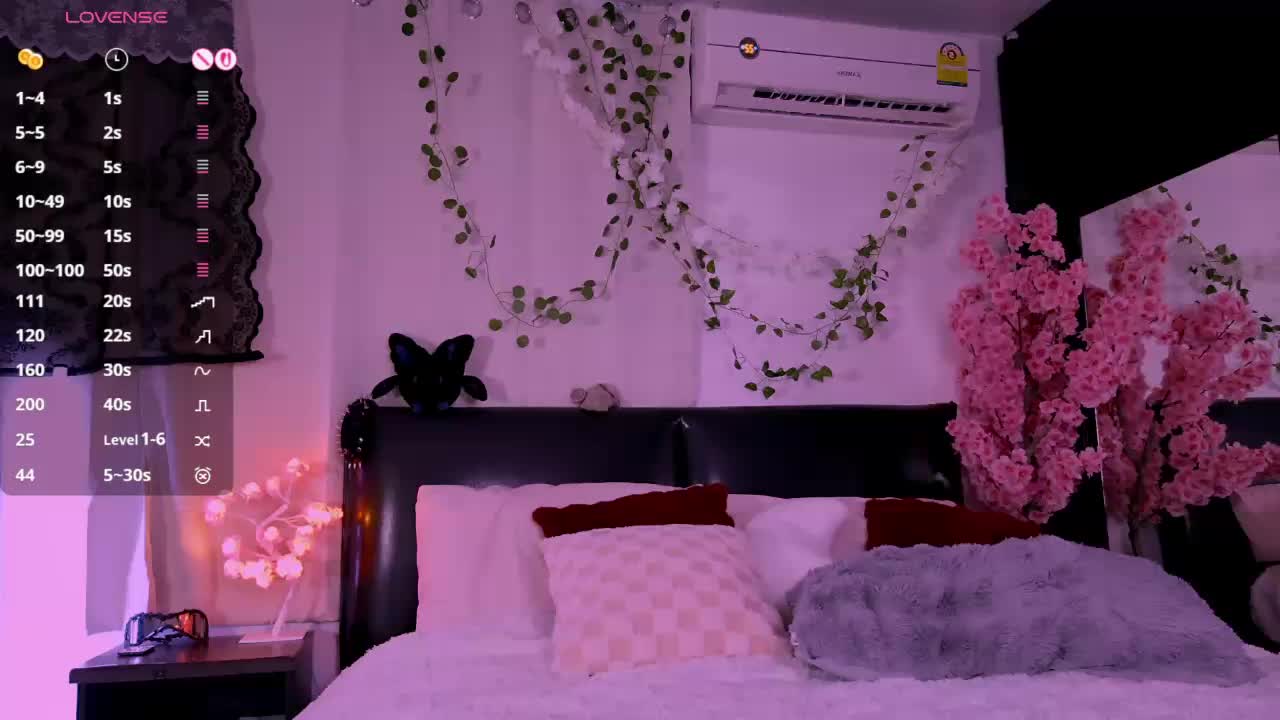 Leinbone Live Sex December 13, 2025