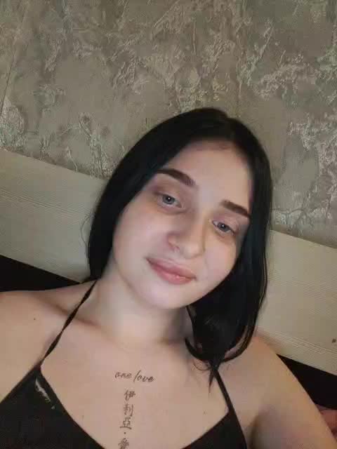 22Alaska22 Live Sex December 14, 2025