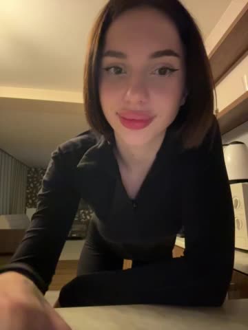 BabyDarii Live Sex December 17, 2025