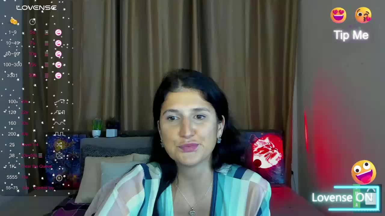 AliannaSoloKisses Live Sex December 13, 2025