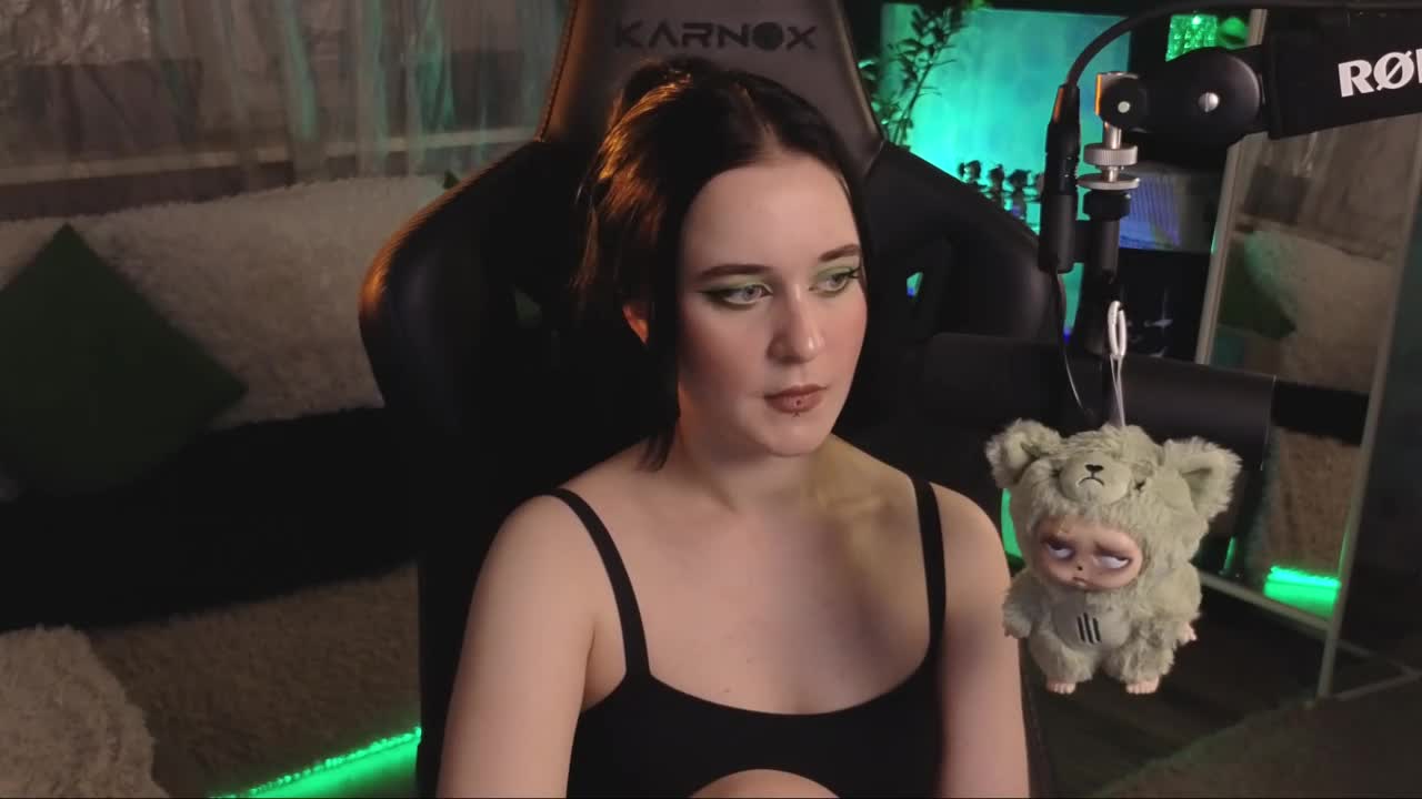 Kira_Li_Lime Live Sex December 13, 2025