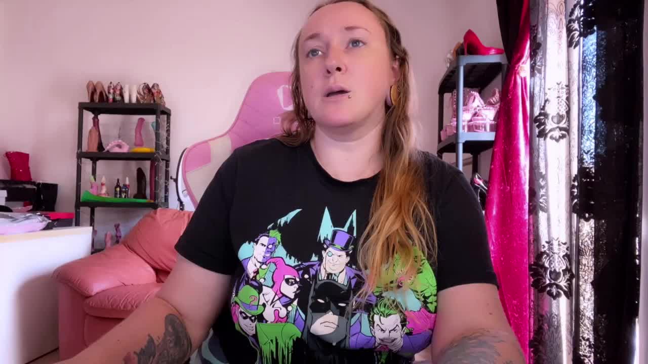 NylonQueen Live Sex December 13, 2025