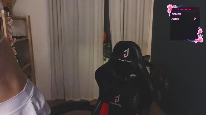 taissa_farmiga Live Sex December 17, 2025