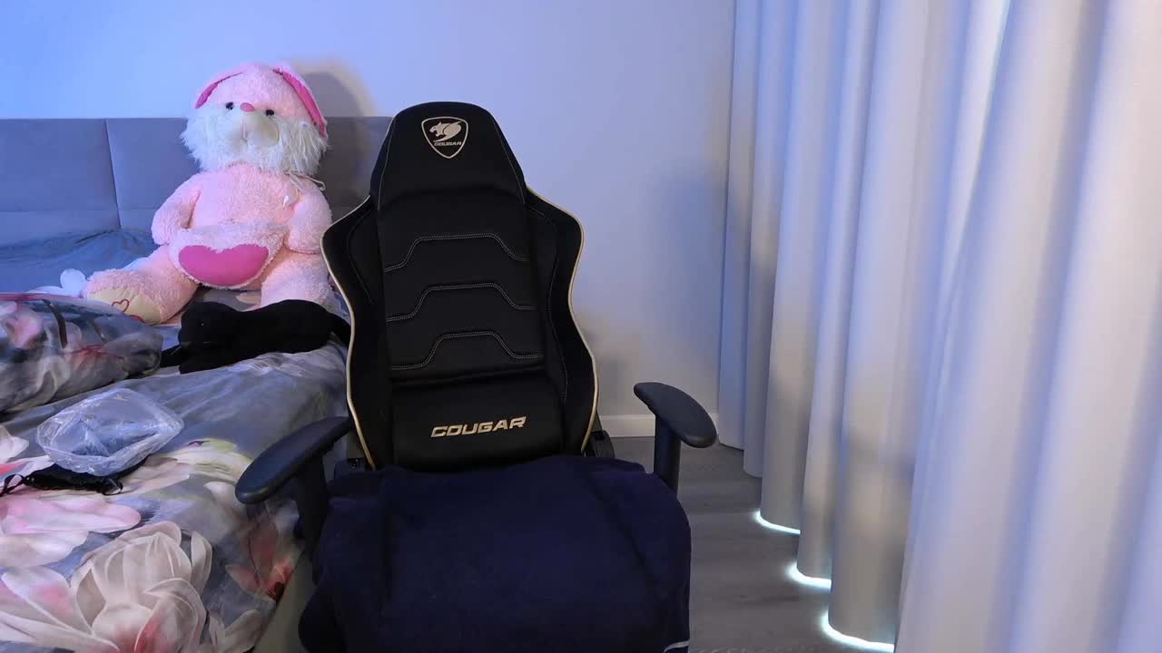 MiniSweetKt Live Sex December 13, 2025