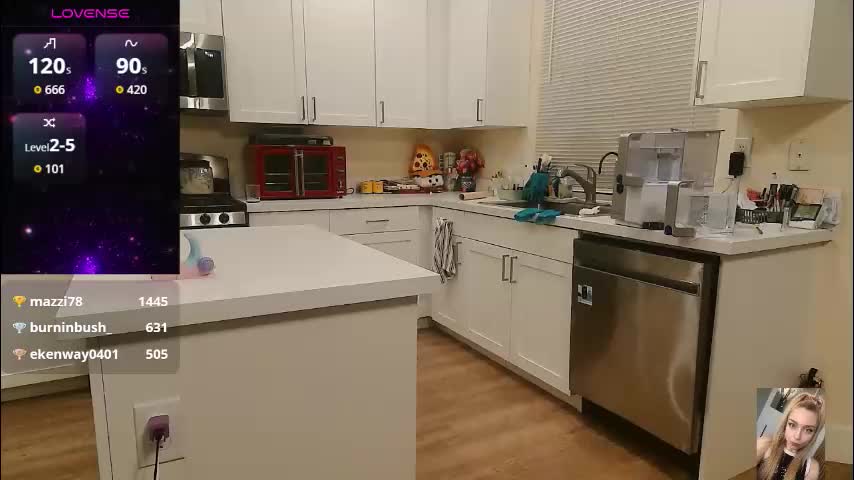 blondiebubblebooty Live Sex December 13, 2025