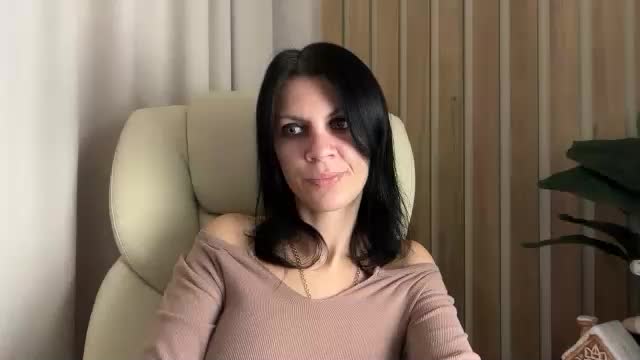 injaathome Live Sex December 14, 2025