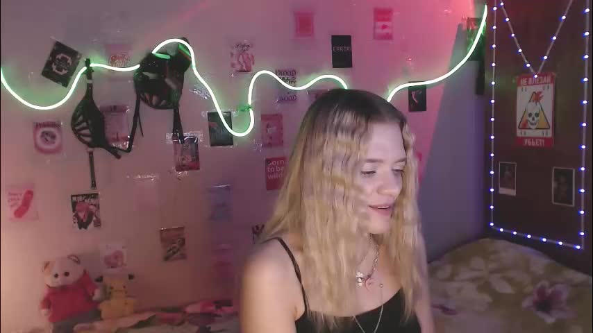 your_horny_friends Live Sex December 13, 2025