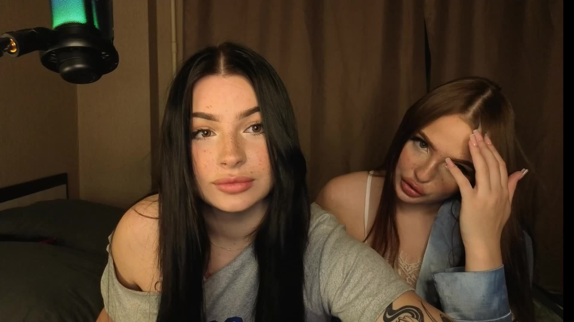 LisaAndDenis Live Sex December 13, 2025