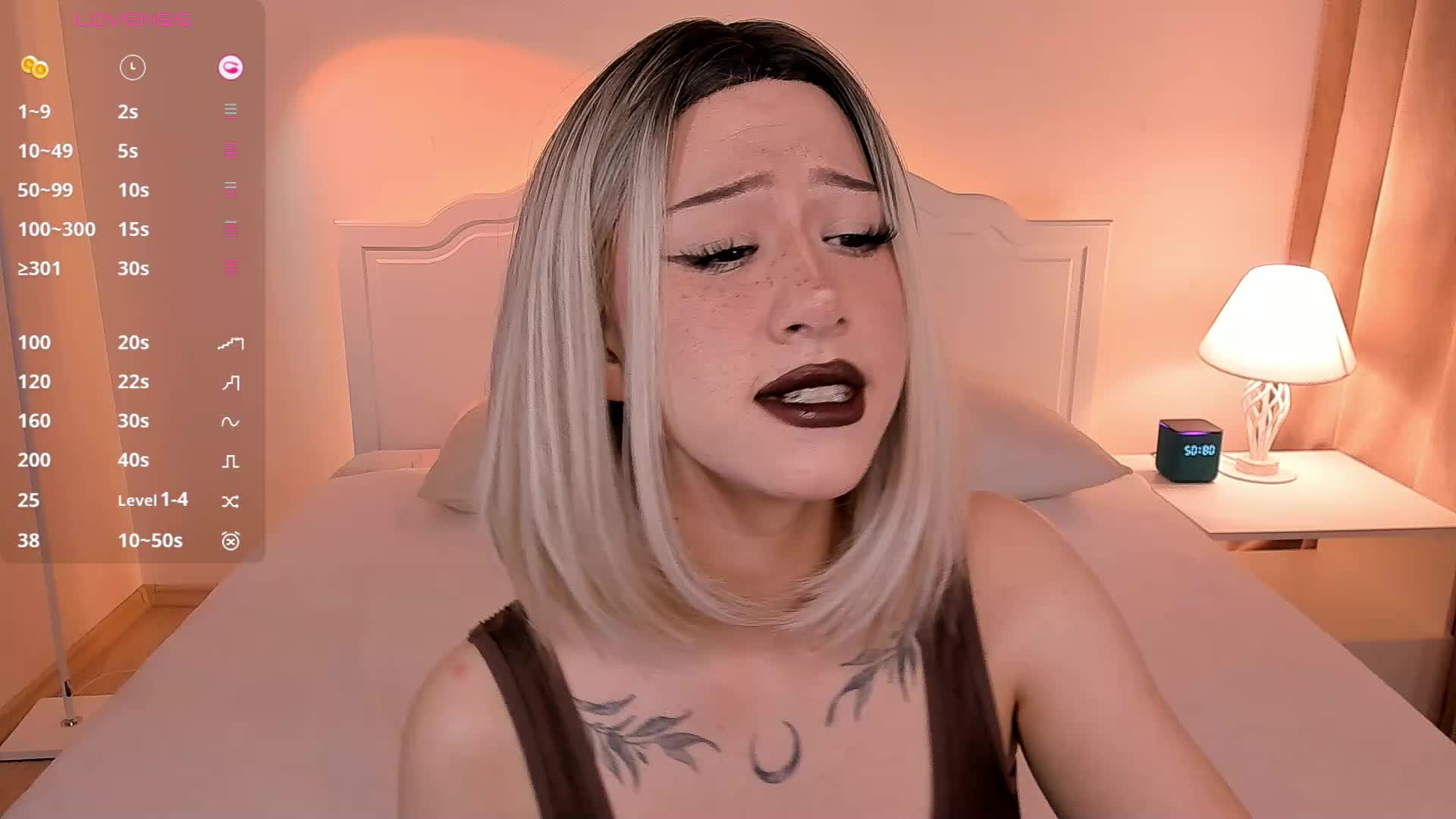 Necucubi Live Sex December 17, 2025