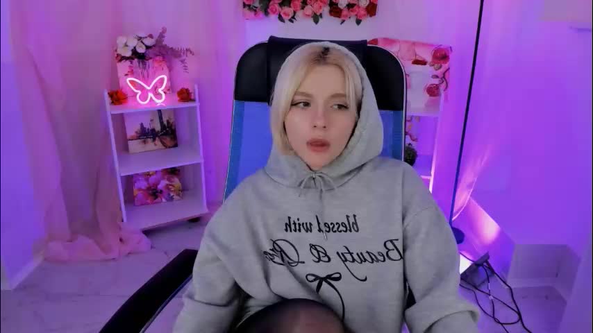 aurorawrenfield Live Sex December 13, 2025