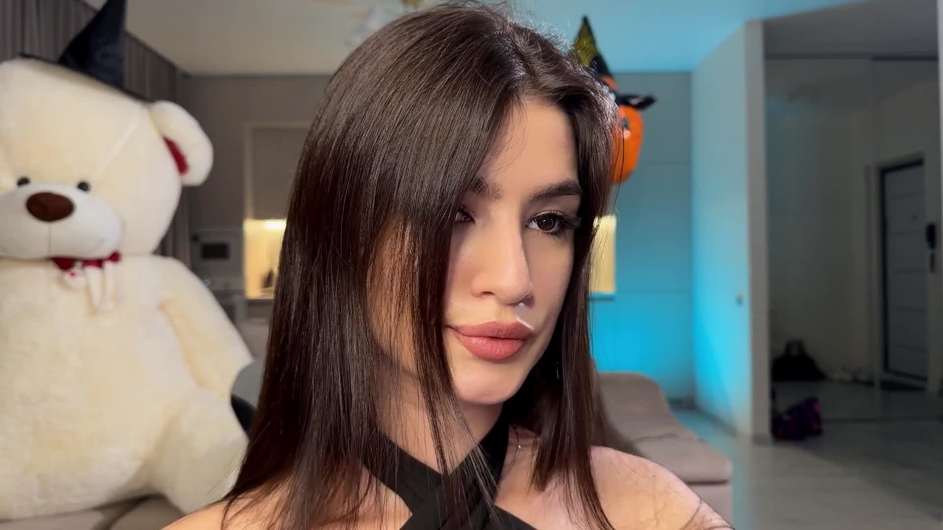 Sofi-Mi Live Sex December 15, 2025