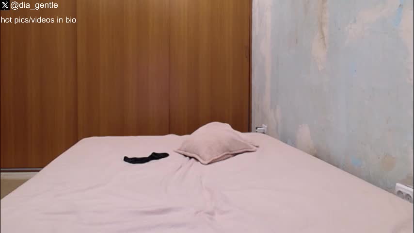 lian004 Live Sex November 6, 2025