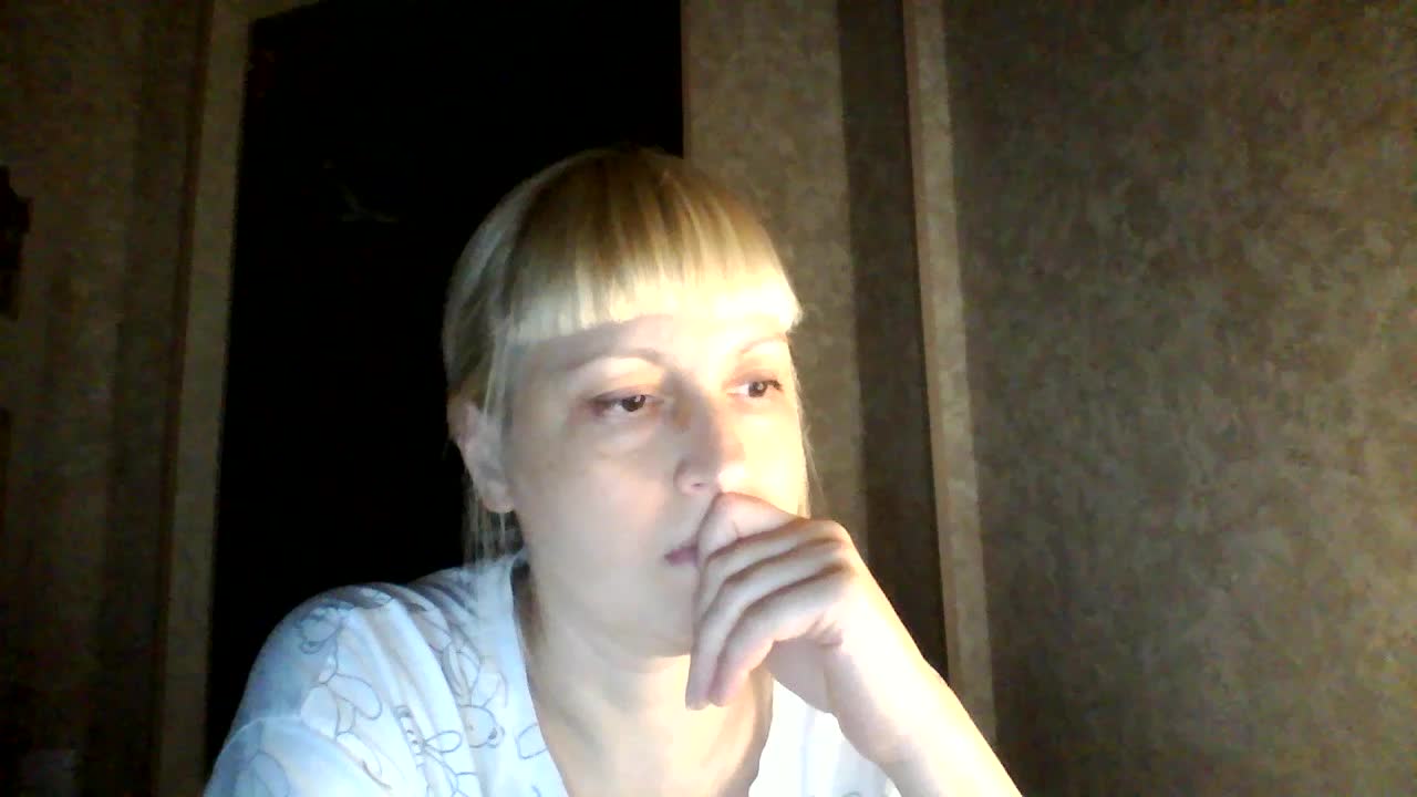 krisss2016 Live Sex December 12, 2025