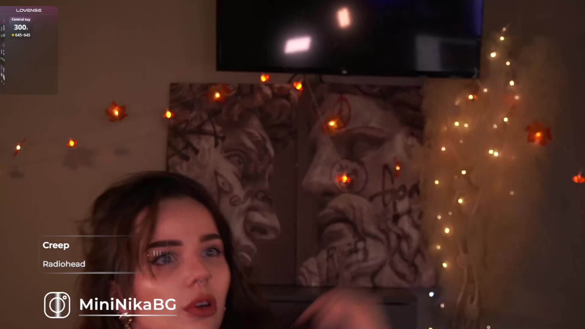 MiniNika Live Sex December 14, 2025