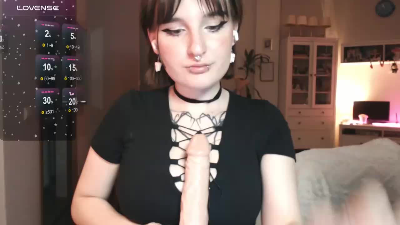 momorenaaa Live Sex November 5, 2025