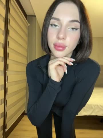BabyDarii Live Sex December 17, 2025