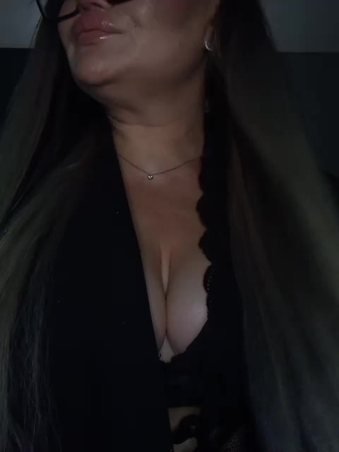 Brunetochkaaa Live Sex December 13, 2025