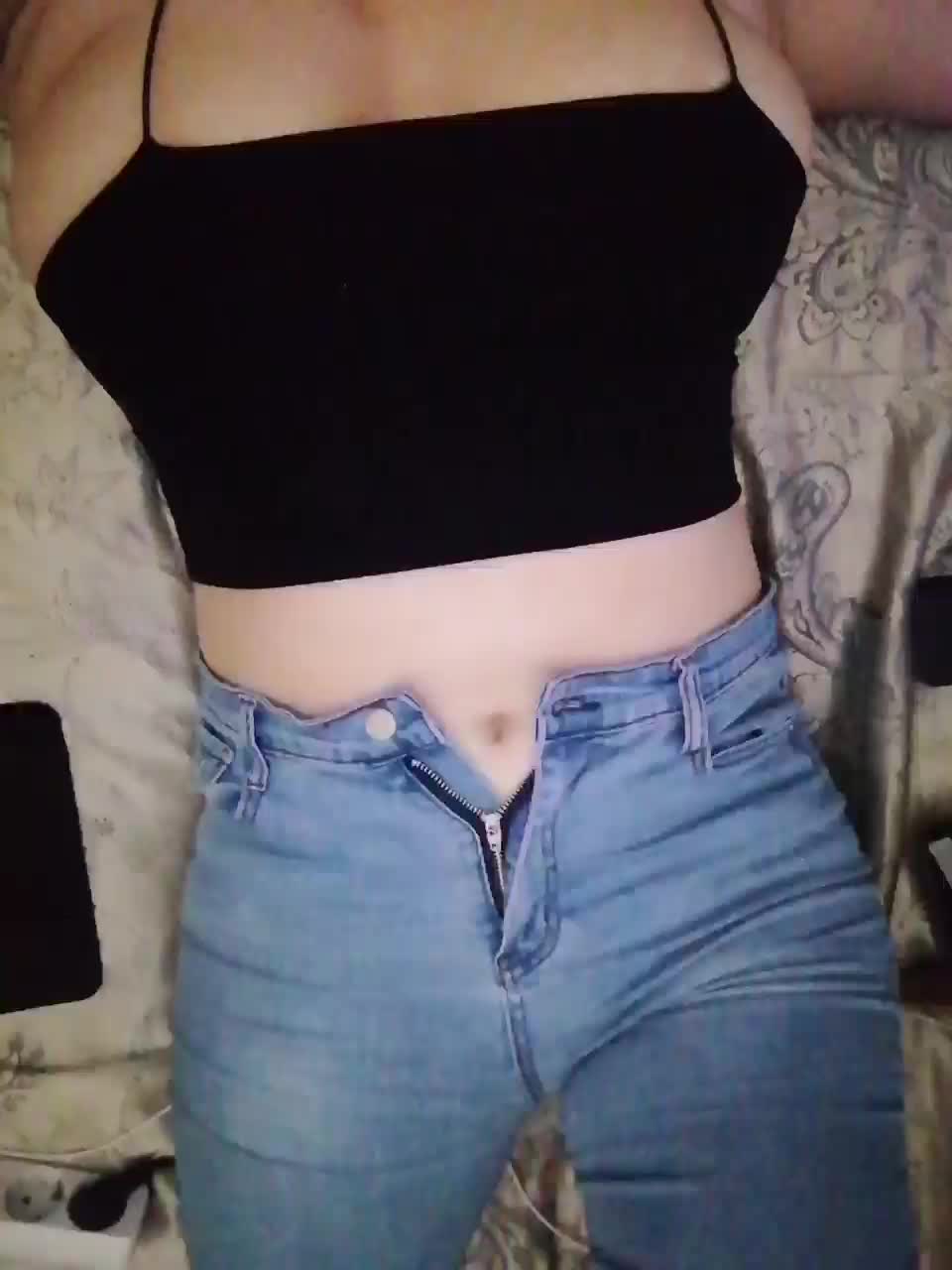 -Tiffany- Live Sex December 18, 2025