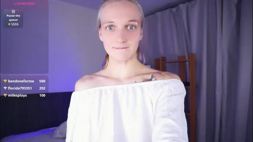 tobicovitt Live Sex December 17, 2025