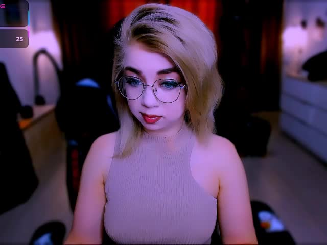 BabyNicole Live Sex December 13, 2025