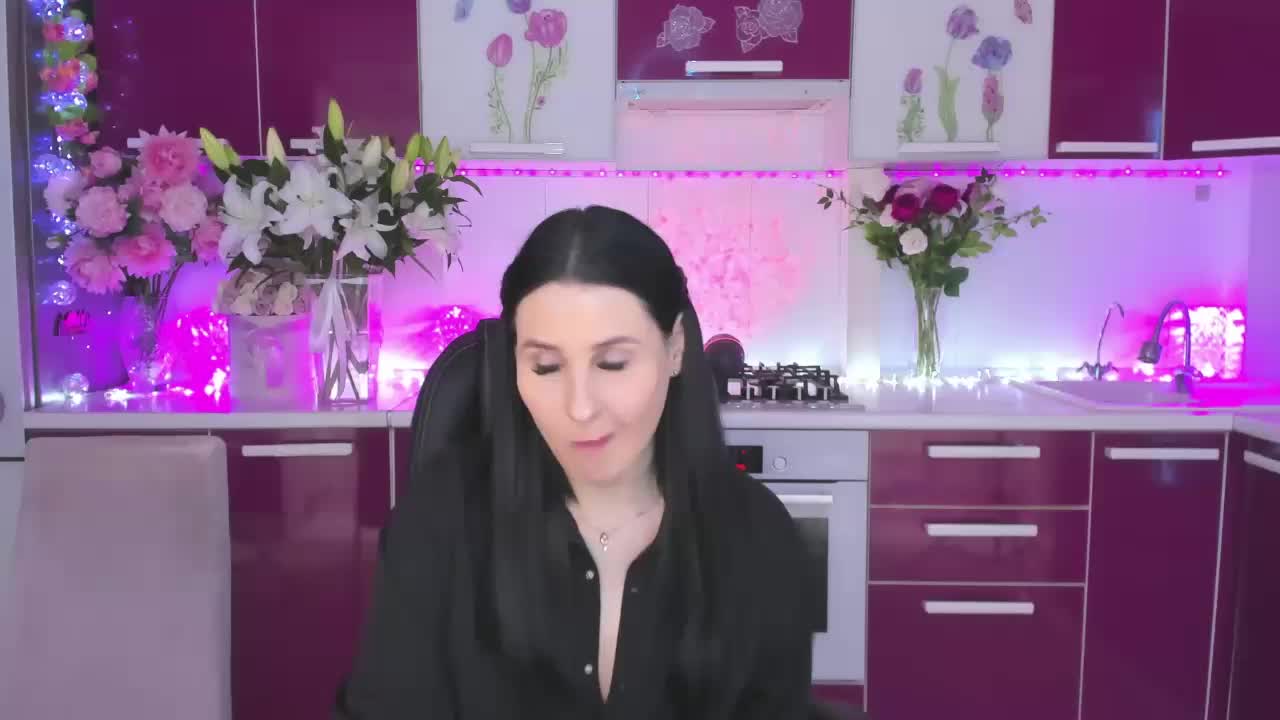 Olivija2020 Live Sex December 14, 2025