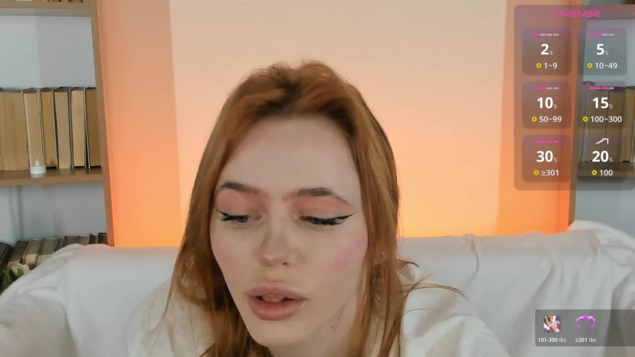 Phoenix_Margo Live Sex December 14, 2025