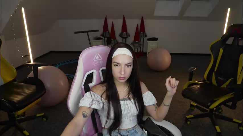 sheryl_elegance Live Sex December 15, 2025