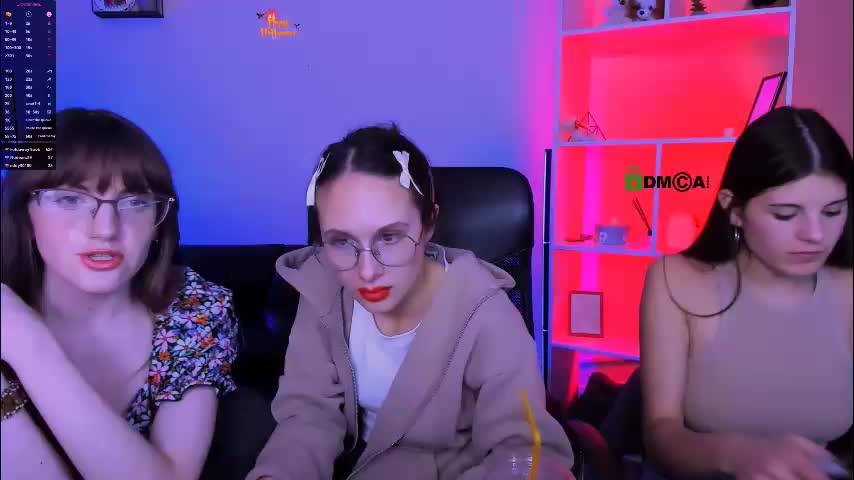 mona_cloud Live Sex December 15, 2025