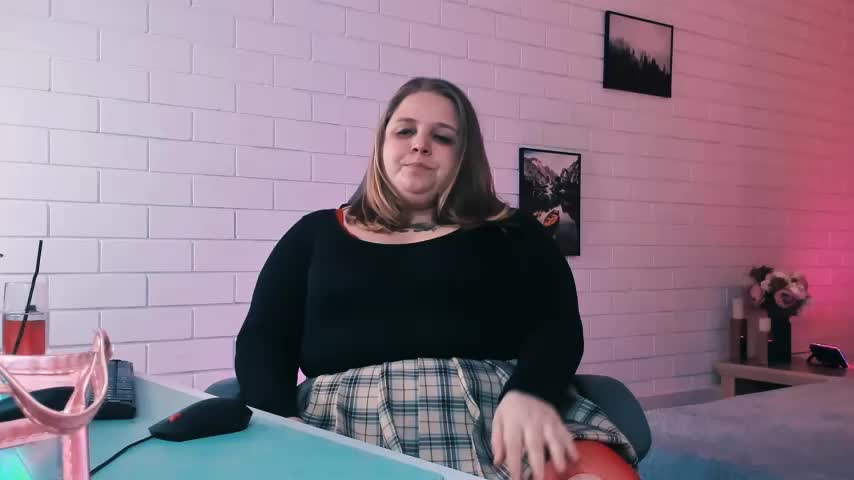 SladaDell Live Sex December 13, 2025