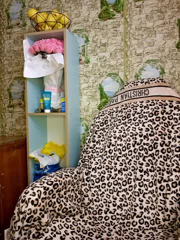 Miss_tits2025 Live Sex December 13, 2025