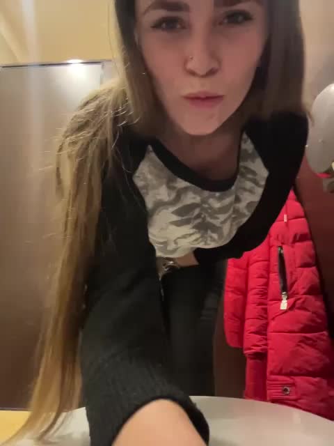 LolaSexxx Live Sex December 19, 2025