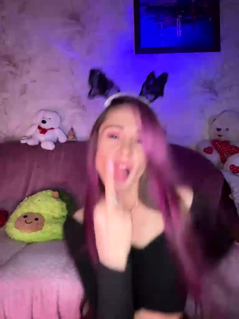 VIP17CoupleDream Live Sex December 14, 2025