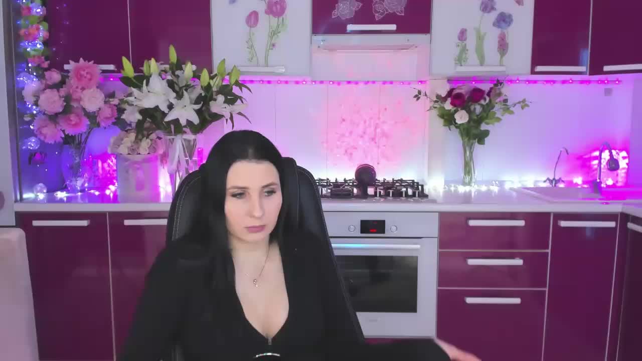 Olivija2020 Live Sex December 14, 2025