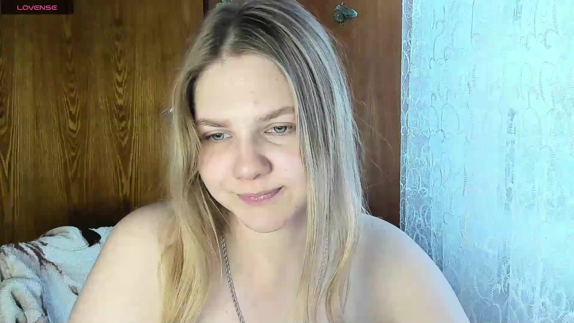 Emma-Frizea Live Sex December 13, 2025
