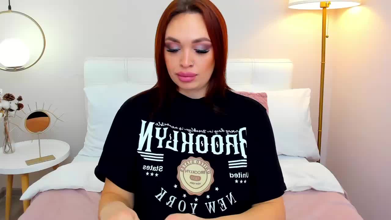 AndreaButt Live Sex December 17, 2025