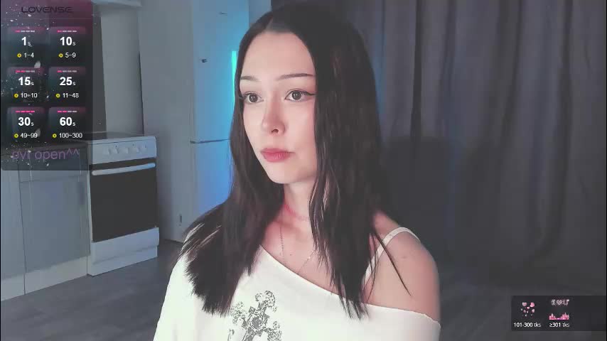 angeliclever Live Sex December 13, 2025