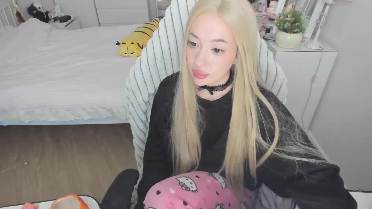 pickmedepartment Live Sex November 4, 2025