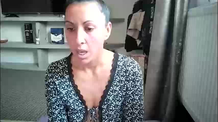 crazybrenda89 Live Sex December 14, 2025