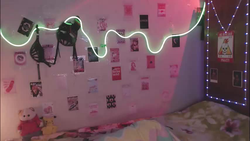 your_horny_friends Live Sex December 13, 2025