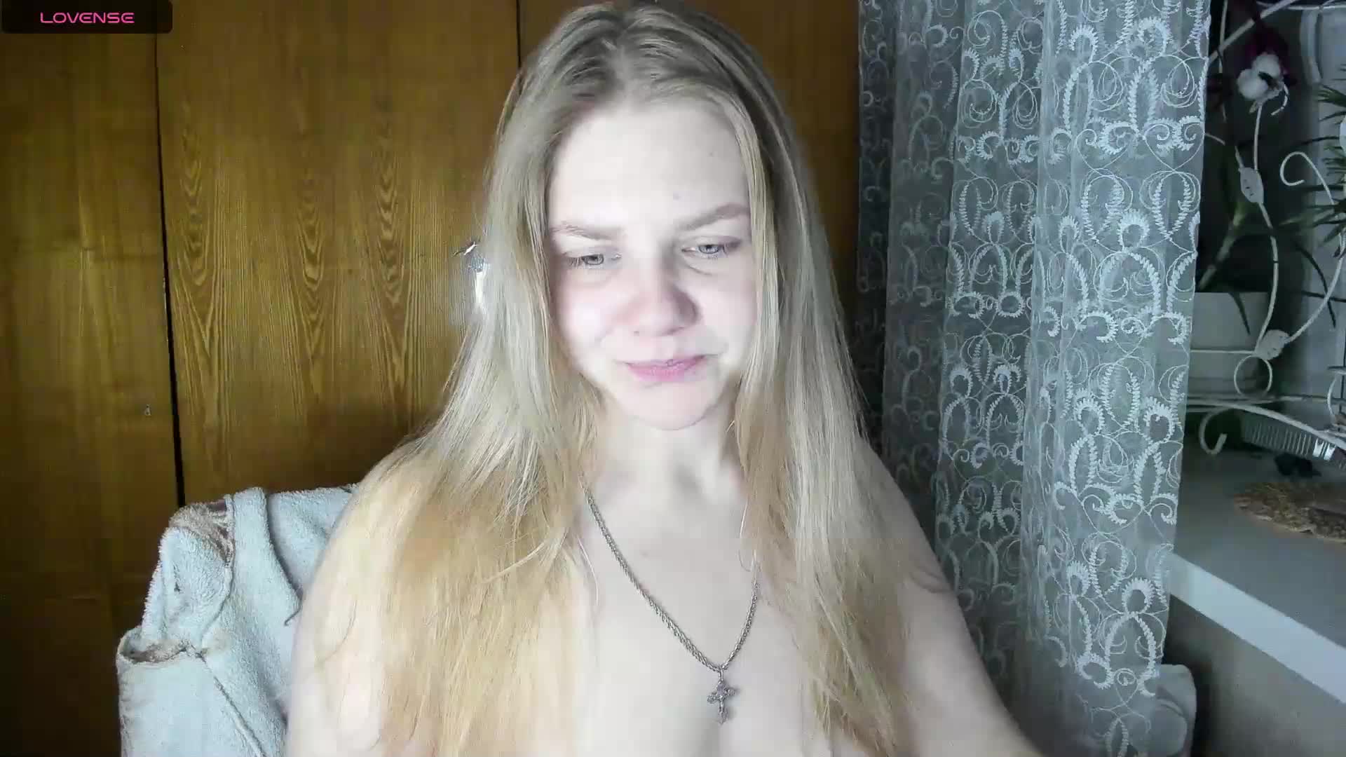 Emma-Frizea Live Sex December 13, 2025