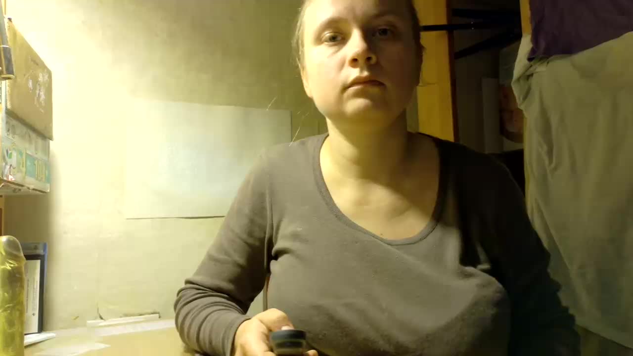 Frummi Live Sex December 14, 2025