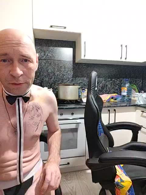 Innokentiy449 Live Sex December 17, 2025