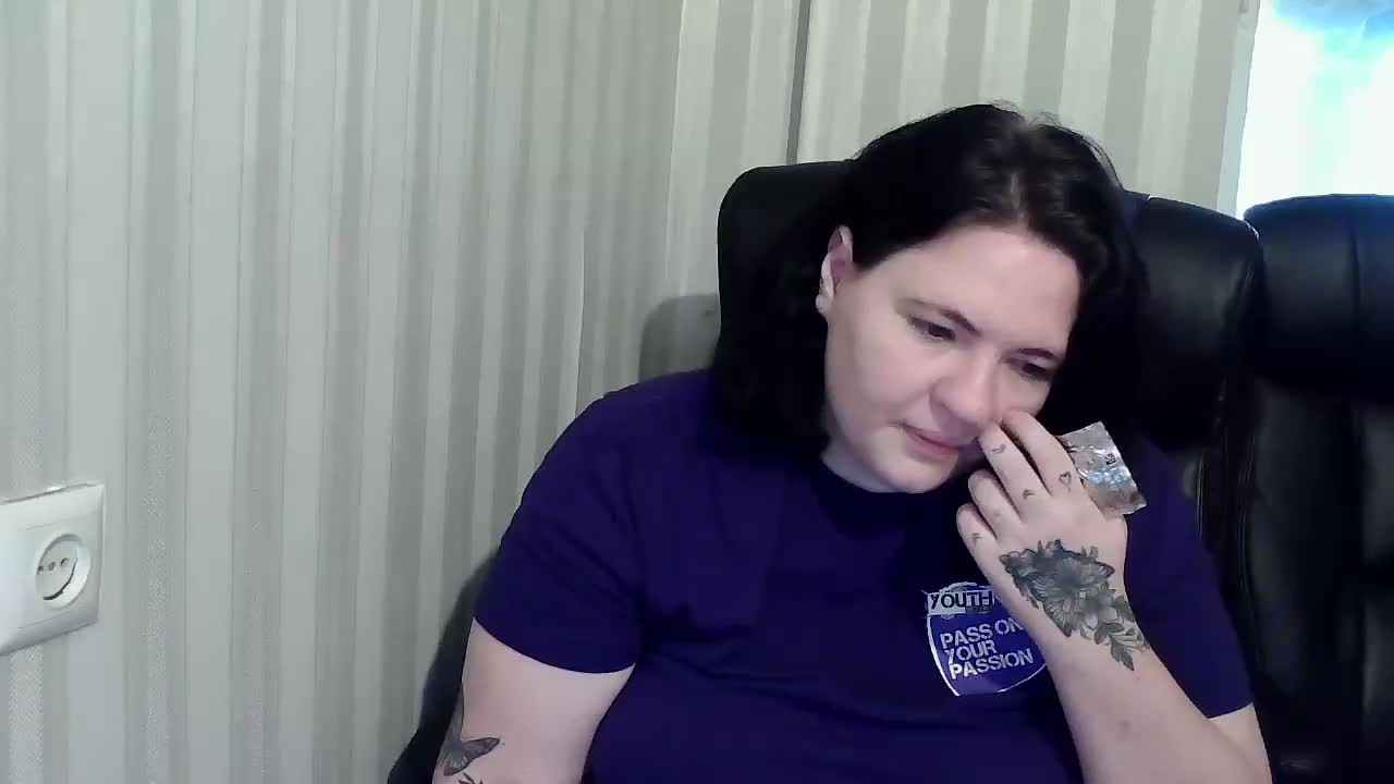 XLisaBlueX Live Sex December 13, 2025