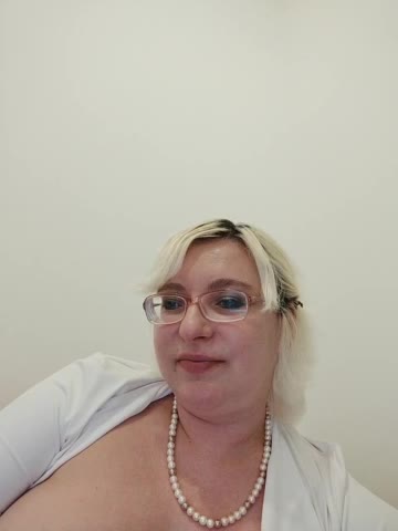 Vika211 Live Sex December 17, 2025