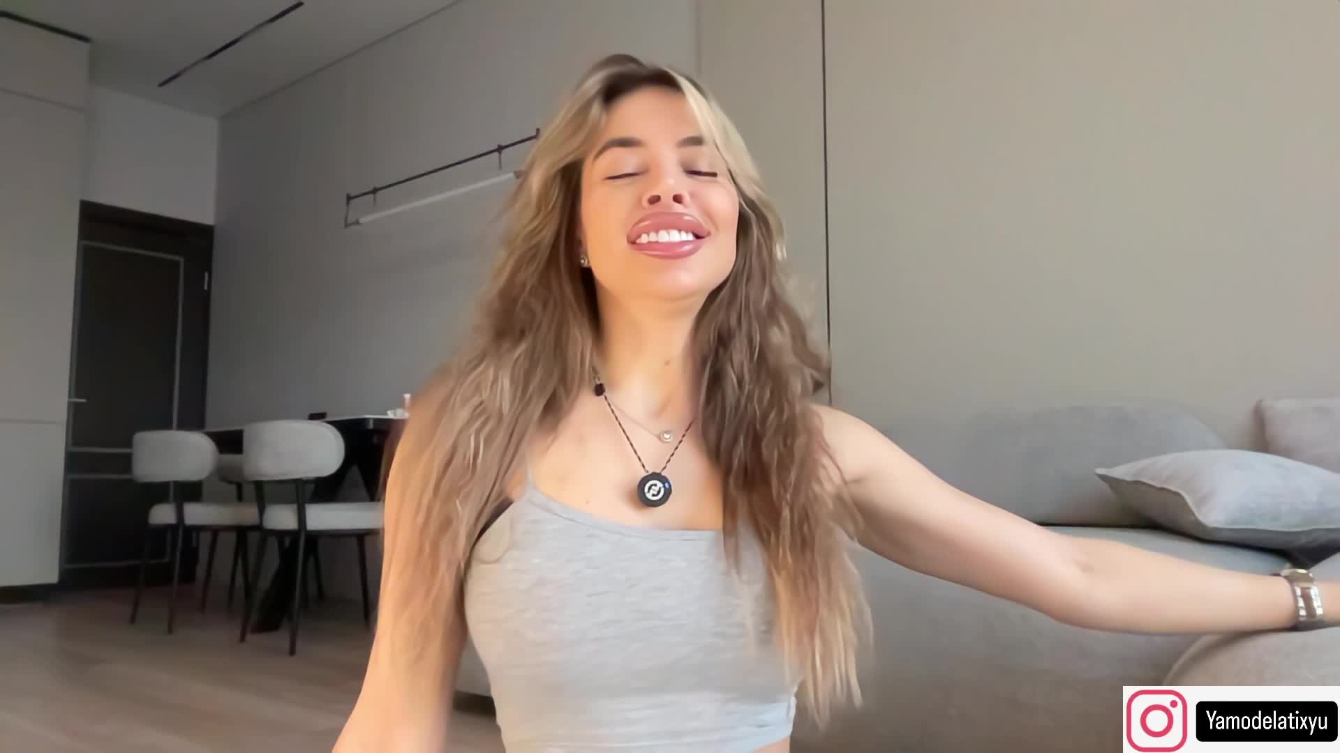 diffgirls1-1 Live Sex December 17, 2025