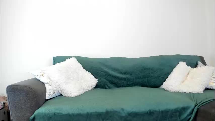 jennywildd Live Sex December 19, 2025